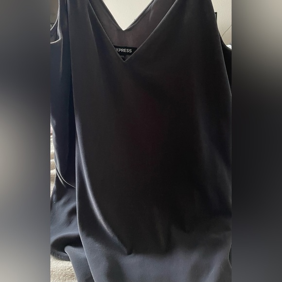 Express gray blouse - Picture 8 of 11